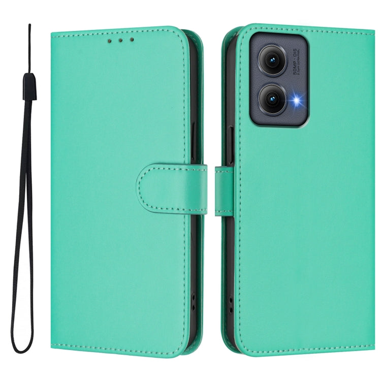 For Motorola Edge 5G 2024 Skin Feel Solid Color Leather Phone Case with Lanyard(Green) - Motorola Cases by buy2fix | Online Shopping UK | buy2fix